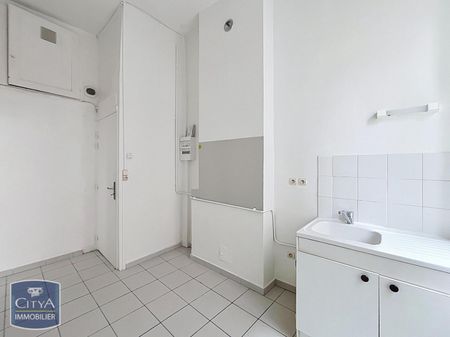 Location Appartement 2 pièces 40m² LYON 1er - Photo 4