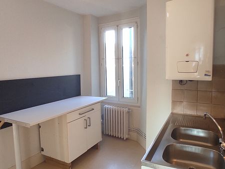 Appartement - 3 pièces - 57 m² - Argenton-sur-Creuse - Photo 3