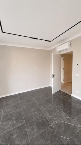 Apartament - 3 camere, 214 mp | Prima închiriere - Fotografie 4