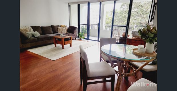 PLEASE DO NOT ATTEND THE PROPERTY BOOK YOUR ONLINE VIDEO TOUR – SEE THE EASY 5 STEP PROCESS BELOW. Please Register To Receive Your Video Tour Link. - Photo 1