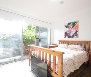 Sophisticated Living at Its Best! - Photo 4