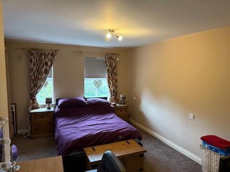 4 bedroom terraced house to rent - Photo 3