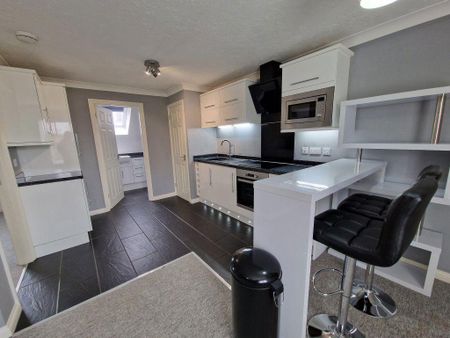 1 bedroom flat to rent - Photo 3