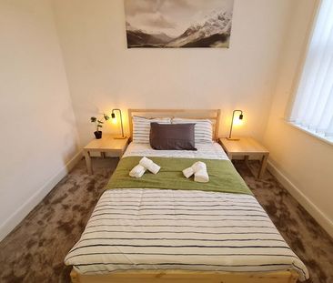 Vine Street - Photo 5