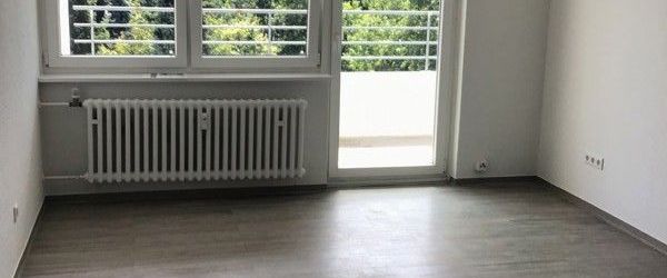Geräumige 3-Zimmer-Wohnung mit Balkon in grüner Lage - Foto 1