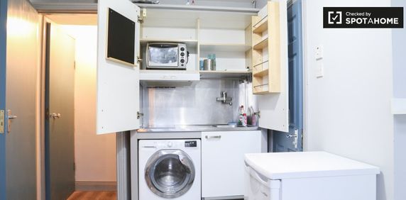 Cosy studio apartment for rent in Stoneybatter, Dublin - Photo 2