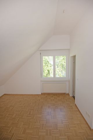 Schöne Dachwohnung mit grosszügiger Terrasse - Foto 4