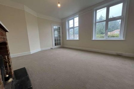 Ellisfield, Hampshire, RG25 - Photo 5