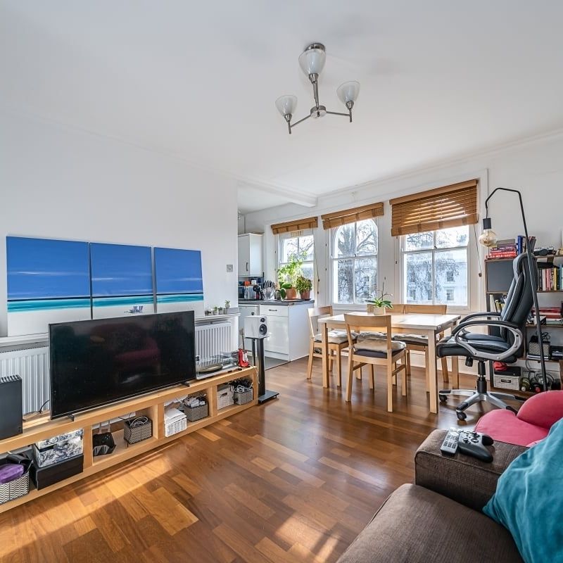 1 bedroom flat to rent - Photo 1