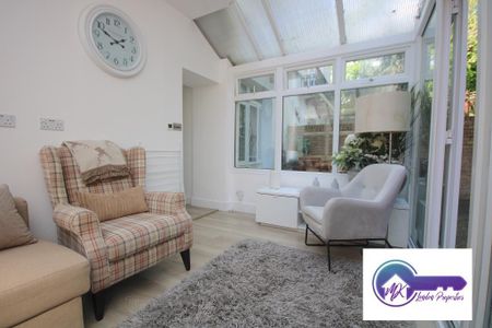 1 Bedroom Room in Flat Share To Rent - Photo 2