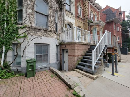 For Lease - 342 Jarvis Street Unit# 1, Toronto, Ontario - Photo 4