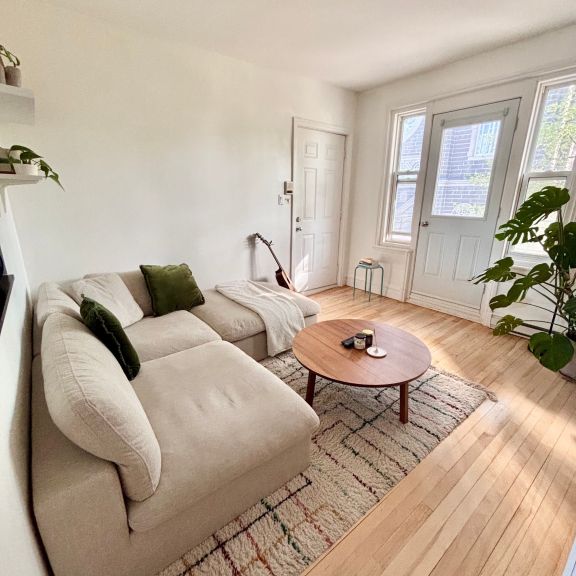 Colocation Dans Un Magnifique 4 1/2 - Photo 1