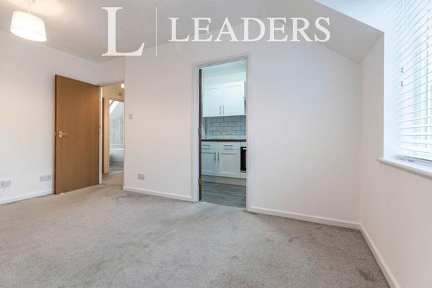 1 bedroom flat to rent - Photo 1