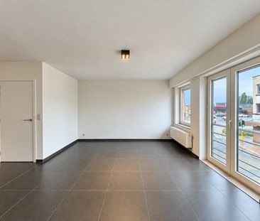 Appartement te huur in Lievegem met 3 slaapkamers - Photo 2