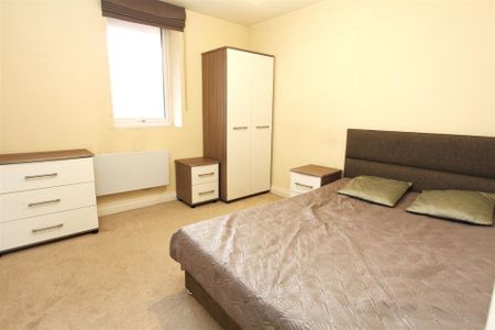 Brunswick Court, Leeds City Centre, LS2 7SA - Photo 2