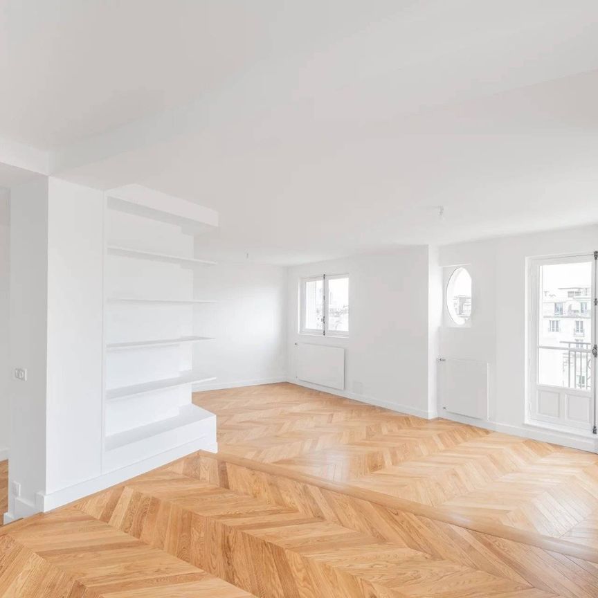 Stunning 4-Bedroom Apartment in Paris 7ème - Photo 1