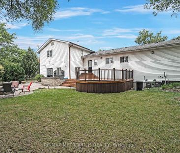 For Lease - 1872 Appleview Road Unit# Main, Pickering, Ontario - Photo 4