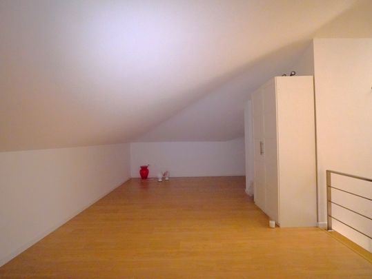 Apartamento T3 + Sotão na Rua Moinho Novo, Quinta de Beloura - Photo 1