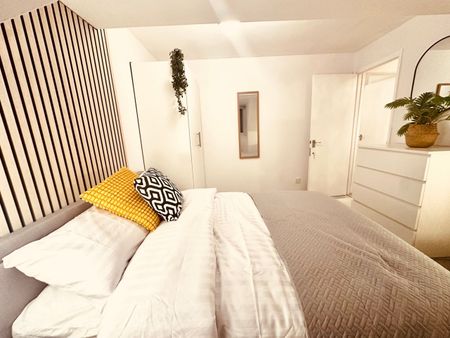 Room in a Shared House, Ashbourne Road, CR4 - Photo 5