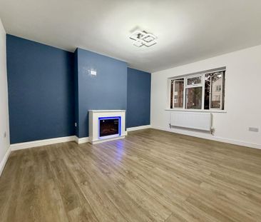 3 bedroom maisonette to rent - Photo 1