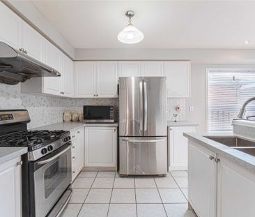 For Lease - 3235 EQUESTRIAN Crescent, Mississauga, Ontario - Photo 5