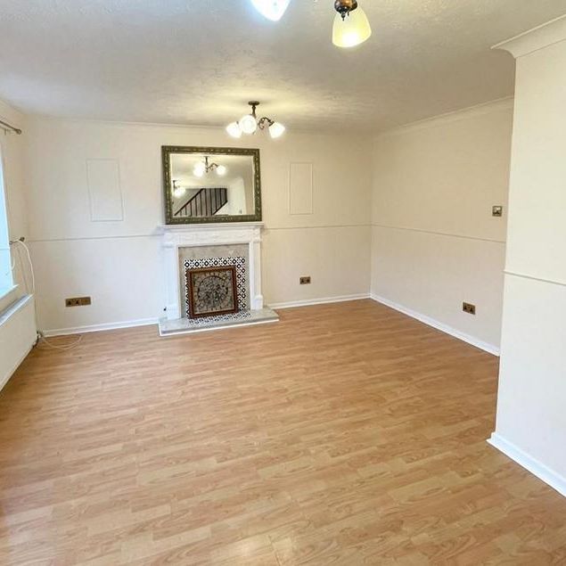 3 bedroom detached house to rent - Photo 1