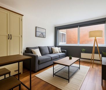 Fitzroy Street - Photo 2