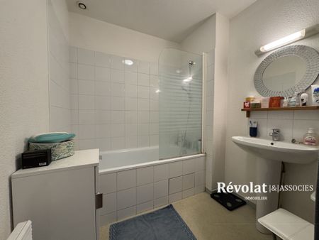 Location Appartement 2 pièces 32m² BORDEAUX 33000 - Photo 4