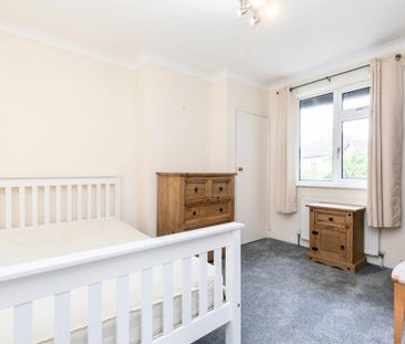 4 bedroom detached house to rent - Photo 4