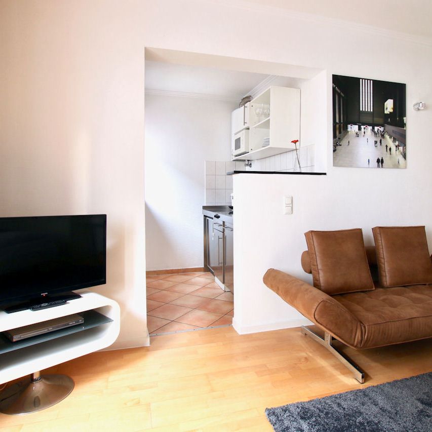 Stilvoll möbliertes Apartment im Herzen von Köln - Photo 1