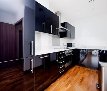 1 Bedroom 1 Bathroom Flat 35 - Photo 4