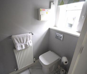 2 bedroom terraced house to rent - Photo 6