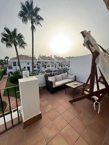 Alquiler de chalet adosado en Avenida de Barcelona - Photo 5