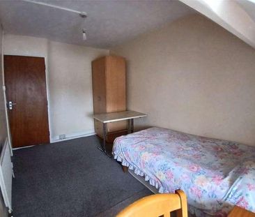 Ashford Road, Eastbourne, East Sussex, BN21 - Photo 4