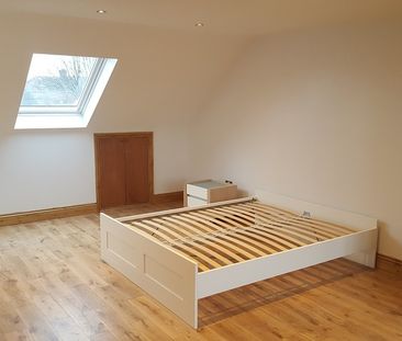 5 Bed Semi-Detached House, Neeld Crescent, NW4 - Photo 6