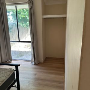 South Lake - Photo 2