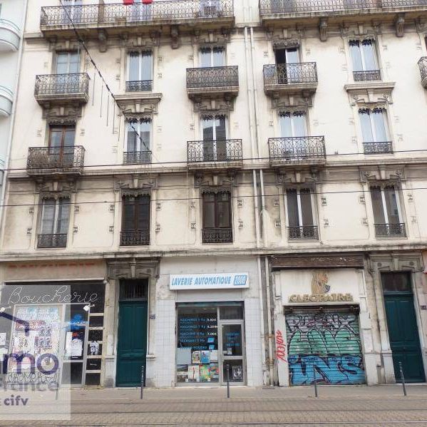 Location Appartement 2 pièces 31m² GRENOBLE 38000 - Photo 1