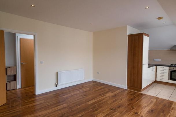 33 Drumadoon Square, Dundonald, Belfast, BT16 2QN - Photo 1