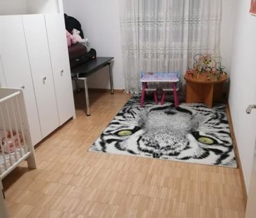 "Grosszügige Balkonwohnung mit grossem Garten!" - Photo 5