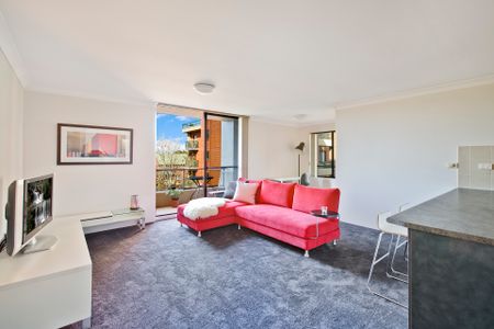 9408/177 Mitchell Road, Erskineville - Photo 4