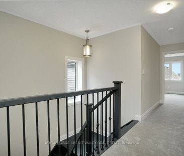 Detached Home For Lease | X8118156 - Photo 4