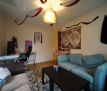 Flat 5, Ebenezer Chapel York Place - Photo 2