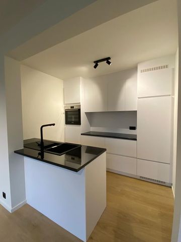 Appartement te huur - Foto 2