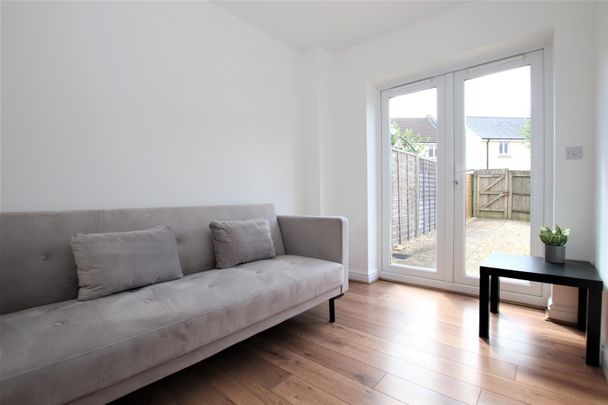 Clarks Way, Bath - Photo 1