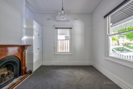 106 Park Street, Abbotsford VIC 3067 - House For Rent | Domain - Photo 3