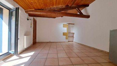 Location - Appartement T2 de 34 m² avec terrasse dans immeuble de ville - Photo 5