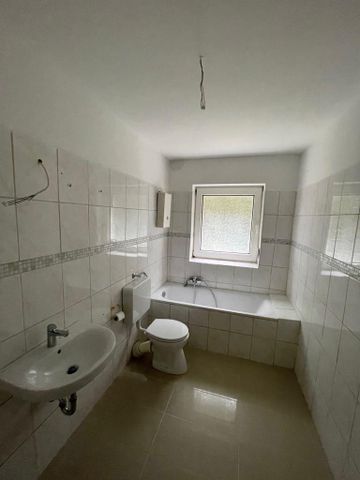 Große 4-Zimmer-Erdgeschosswohnung in erholsamer Lage von Menden - Photo 4