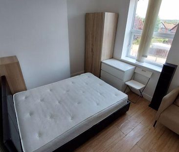Mixed use to rent - Photo 3
