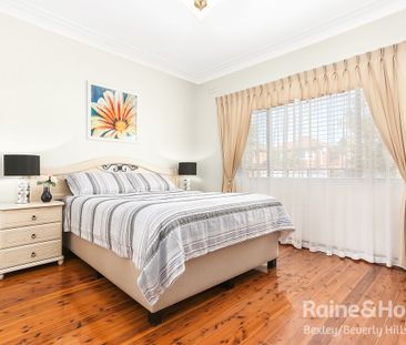 76 Staples Street, Kingsgrove, NSW 2208 - Photo 2