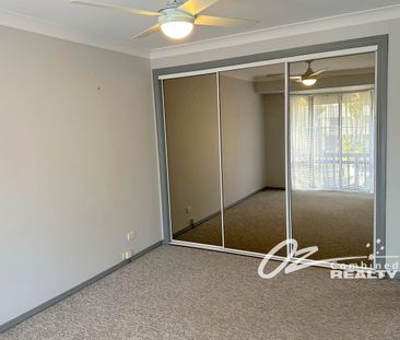 Spacious 3-Bedroom, 2-Story Retreat with Creek Views - Photo 3